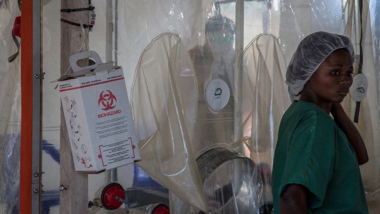 Nijerya’da Ebola Alarmı Azaldı: Hasta İsviçre’ye Nakledildi