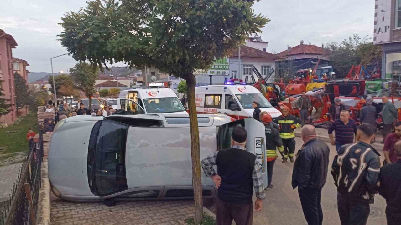 Samsun Havza’da İki Otomobil Çarpıştı: Kazada 4 Kişi Yaralandı