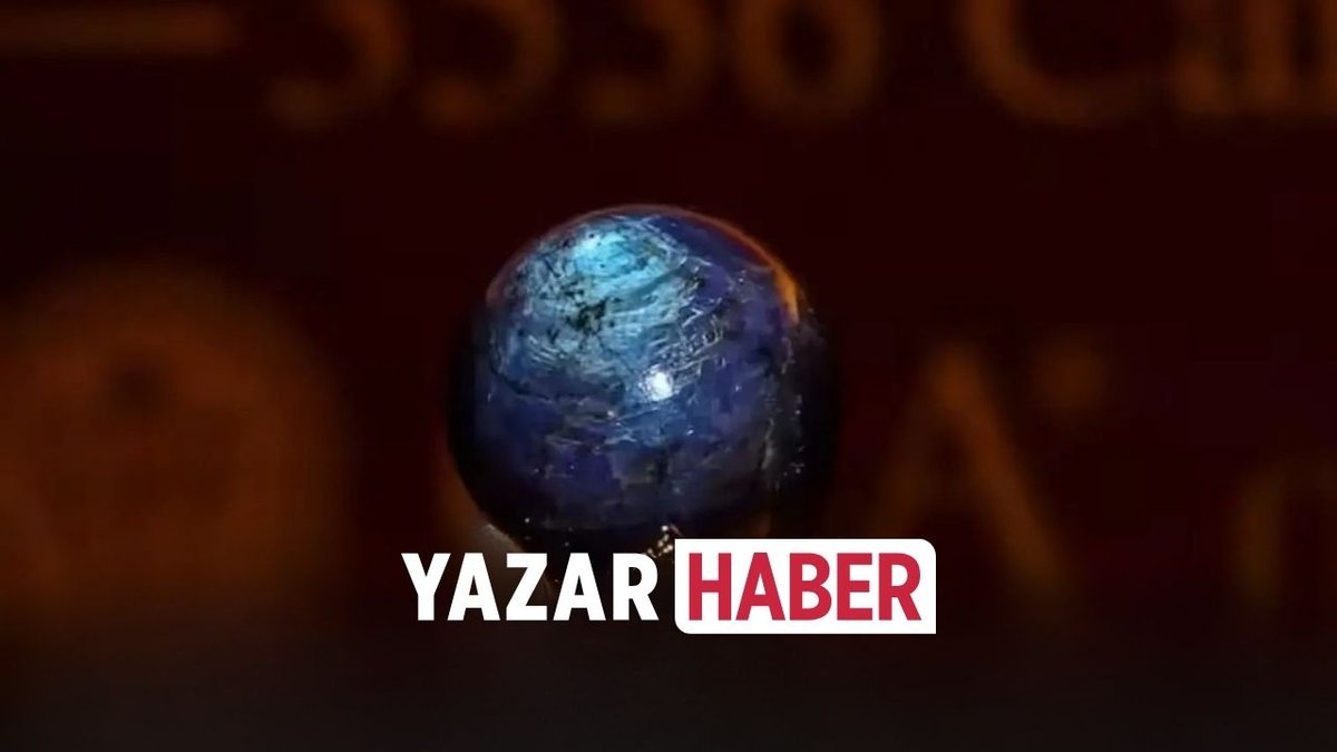 Sri Lanka'daki 3 Bin 563 Karatlık Eşsiz Mor Safir Değeri 300 Milyon Doları Aşıyor