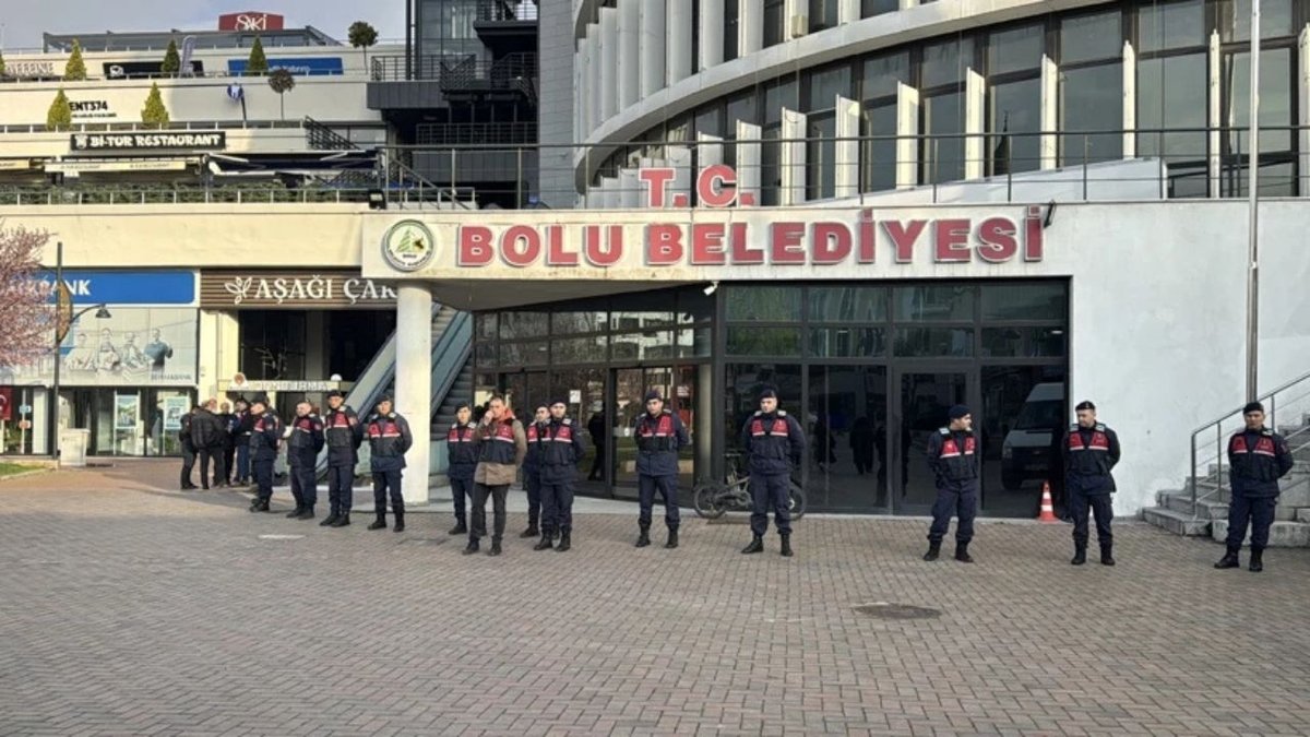 Bolu Belediyesi’nde “BOLSEV” operasyonu: Kurban bağışı iddiasında 4 tutuklama