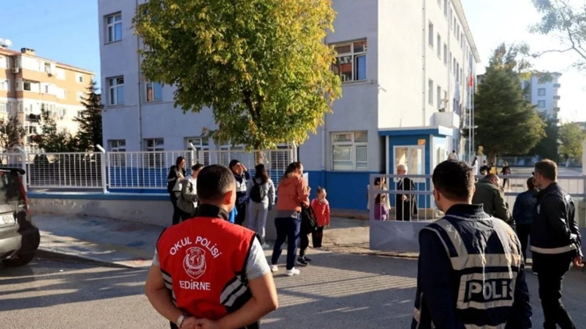 Saldırılar Sonrası İlk Tedbir: Okullara Randevusuz Giriş Yasaklandı