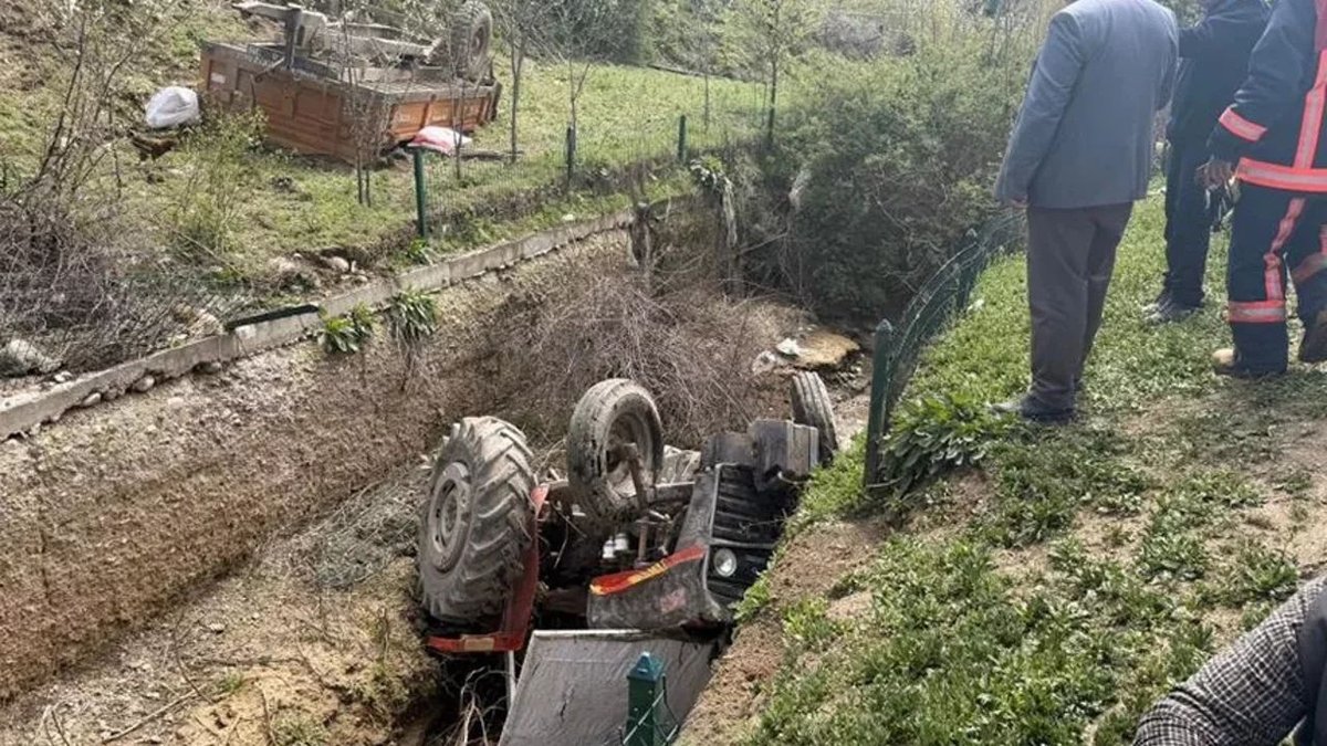 Traktörün Dereye Devrilmesi Sonucu Genç Kız Hayatını Kaybetti
