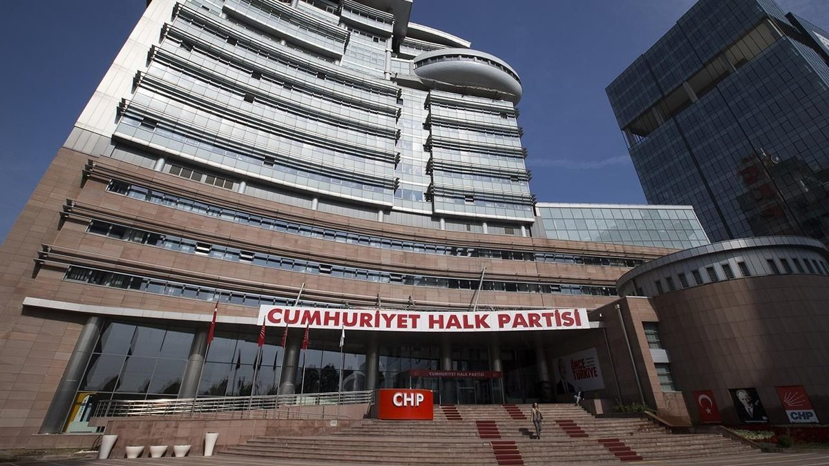 CHP, Burcu Köksal’ı Kesin İhraç Talebiyle Disipline Sevk Etti