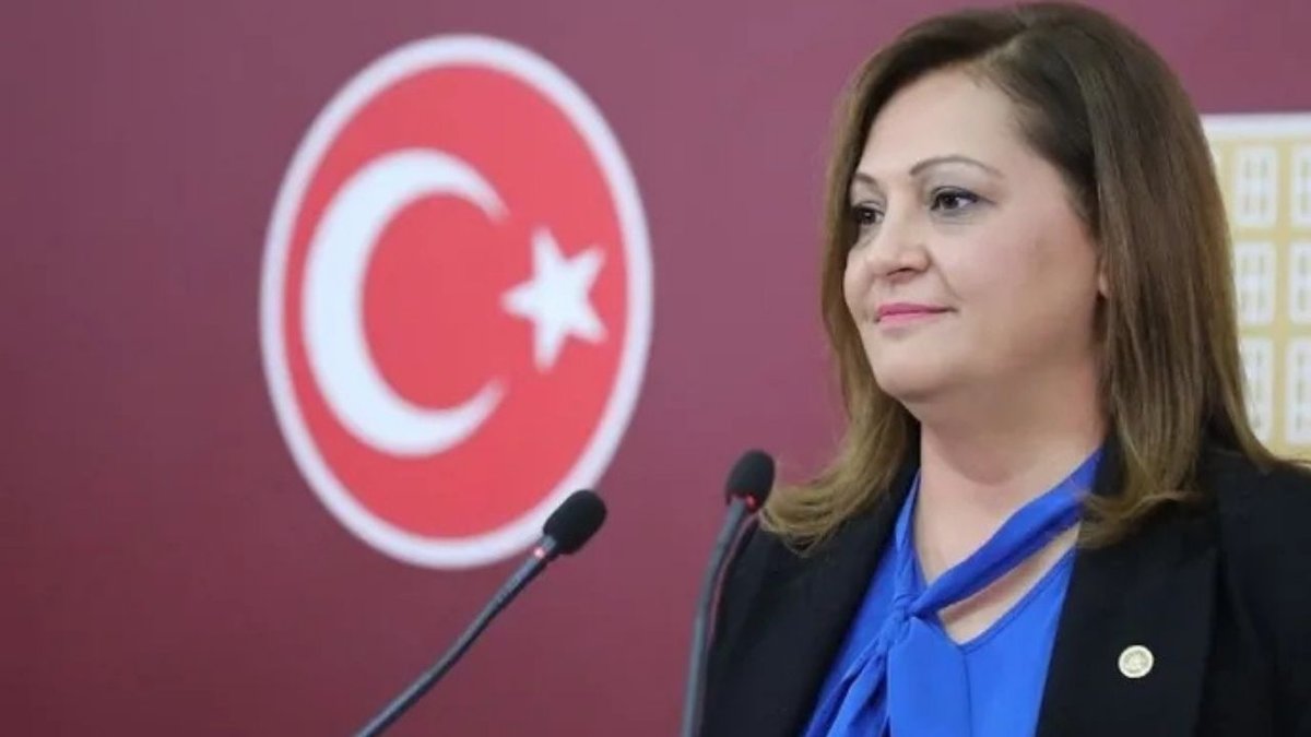Özgür Özel’in Kadın Politikaları Sloganları Tartışma Yarattı: Perde Arkasında Tehdit İddiası