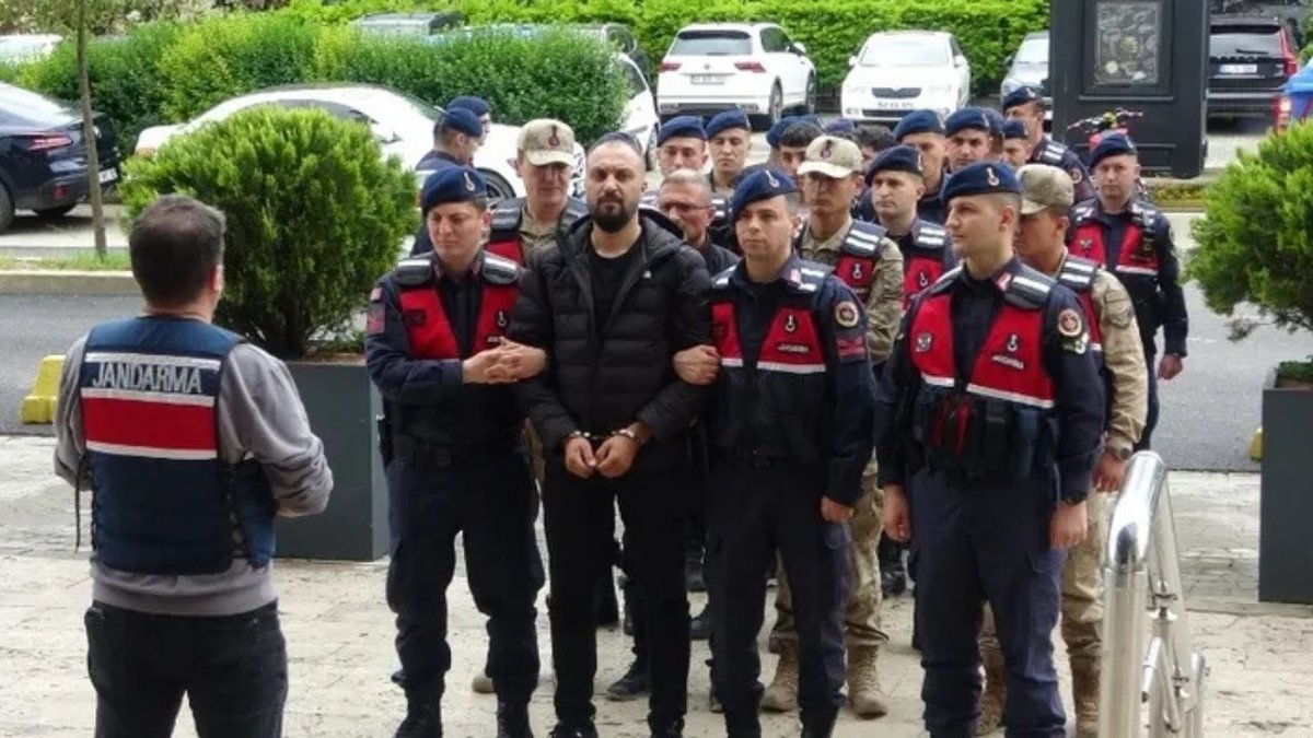 500 Milyon TL’lik Siber Dolandırıcılık Şebekesi Çökertildi: 12 Şüpheli Adliyeye Sevk Edildi