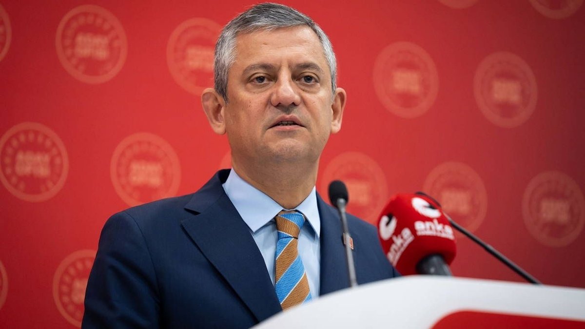 Özgür Özel’den Gençlere Mesaj: "19 Mayıs’ın Işığı, 19 Mart’ın Karanlığını Yenecek"