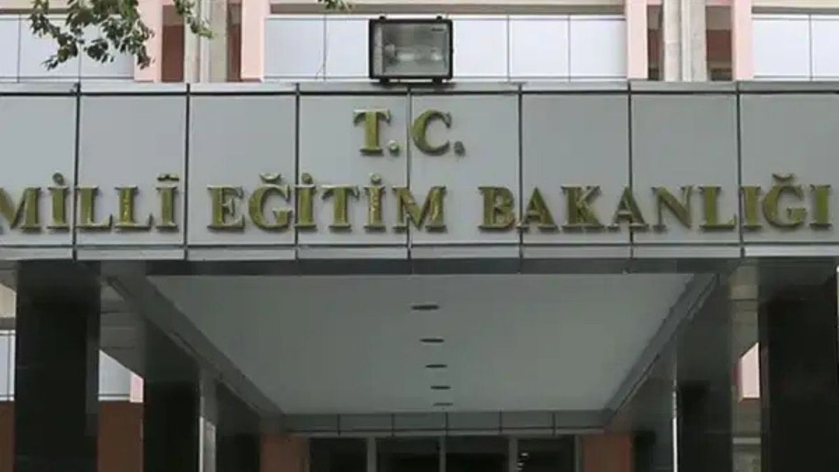 AGS 2026 Ertelendi: Akademi Giriş Sınavı NATO Zirvesi Nedeniyle 26 Temmuz’a Alındı