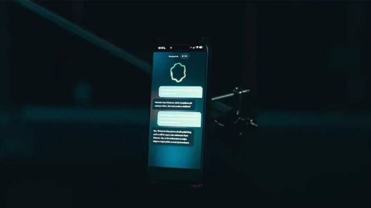 Türkiye’nin Yerli Yapay Zekâsı “Bilge” Tanıtıldı! ChatGPT’ye Resmi Türk Rakip Sahneye Çıktı