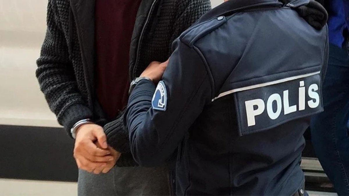 Antalya Döşemealtı’nda Narkotik Operasyonu: 34 Kilo Skunk Ele Geçirildi, 2 Kişi Gözaltında