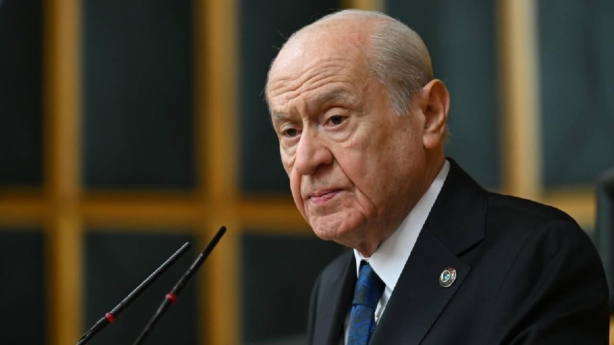 Bahçeli’den Kıbrıs Mesajı Brüksel’e Sert Tepki Türkiye Desteğini Sürdürecek