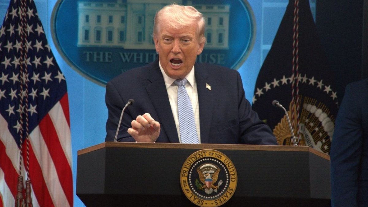 Trump’tan İran Açıklaması: “Askeri Müdahalelerimizi Sürdüreceğiz”