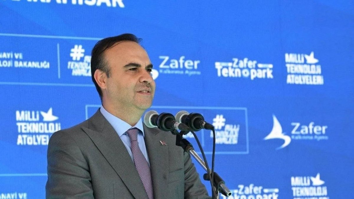 Bakan Kacır: Daha Güçlü Ve Müreffeh Bir Türkiye İçin Çalışıyoruz