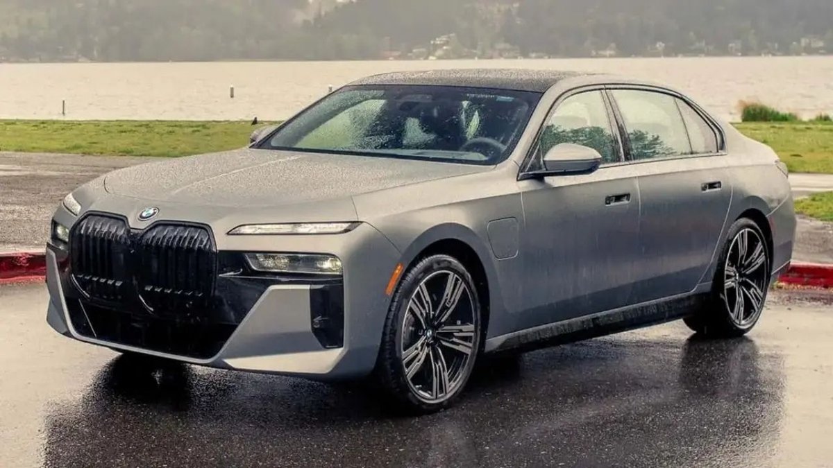 BMW, 27 Binden Fazla Aracını Geri Çağırıyor