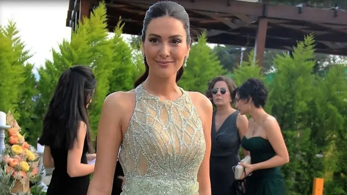Bergüzar Korel’in A.B.İ. Dizisindeki Rolü Belli Oldu