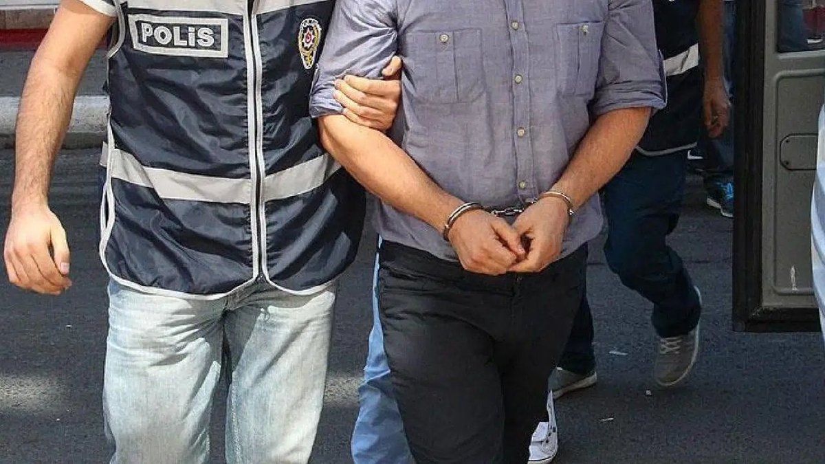 Aydın'da Cumhurbaşkanına Hakaret Suçlamasıyla Gözaltına Alınan Şüpheli Tutuklandı