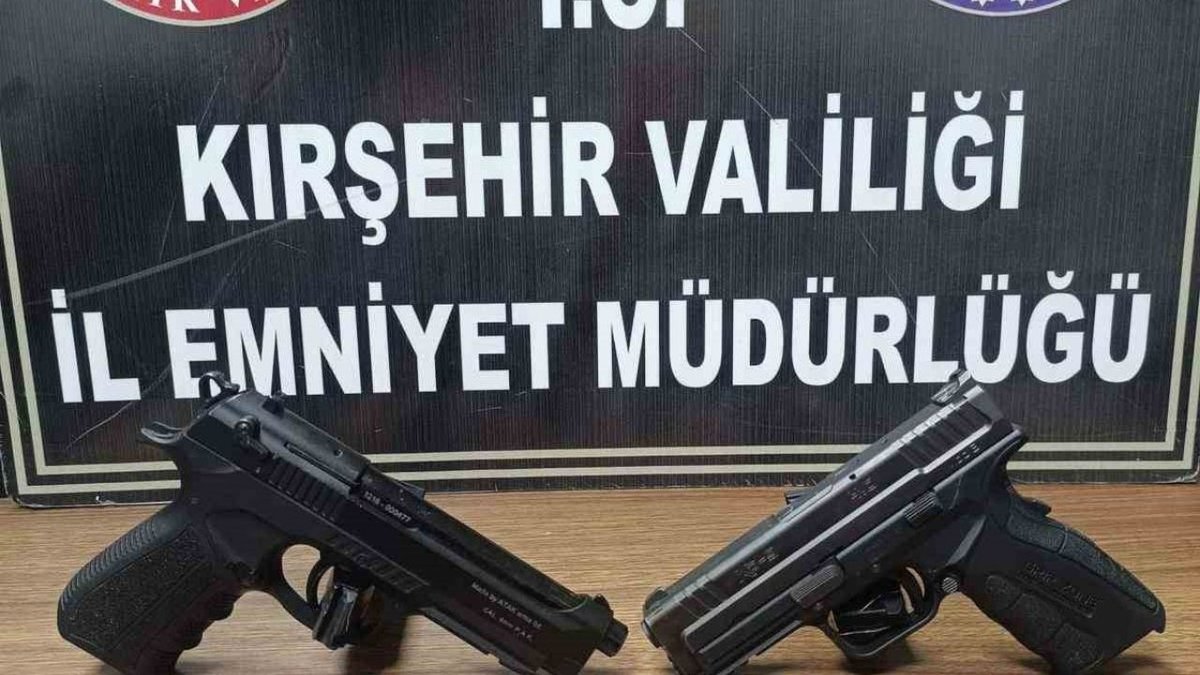 Kırşehir’de asayiş uygulaması: Ruhsatsız silahlar ele geçirildi