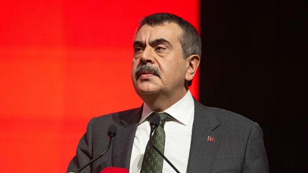 Bakan Tekin’den EBA vurgusu: “Dünyada neredeyse tek örnek ülke tanımı yapılıyor”