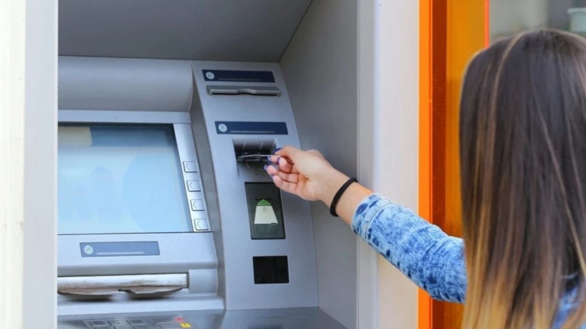 IBAN Dolandırıcılığının Gizli Tehlikesi: Maaş Hesabı Açamayabilirsiniz