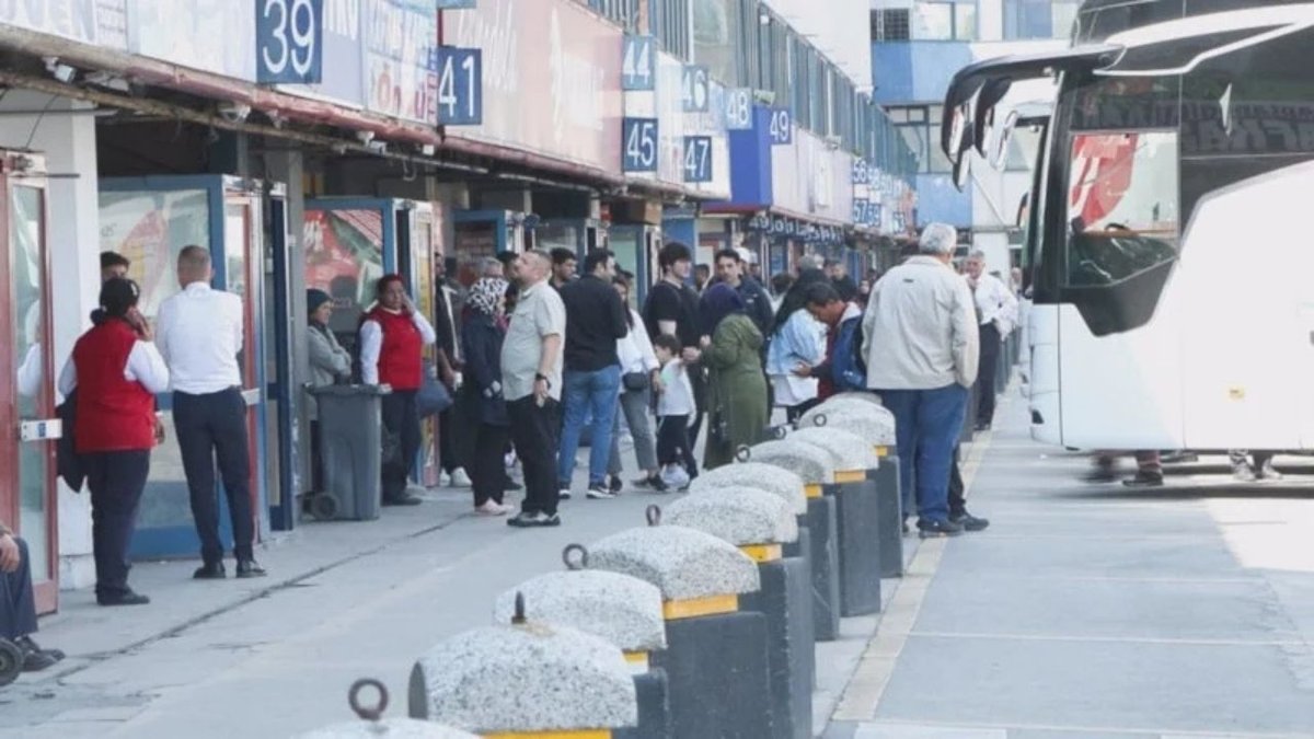 Kurban Bayramı Yoğunluğu Başladı: Otogarlara Ek Seferler Getirildi