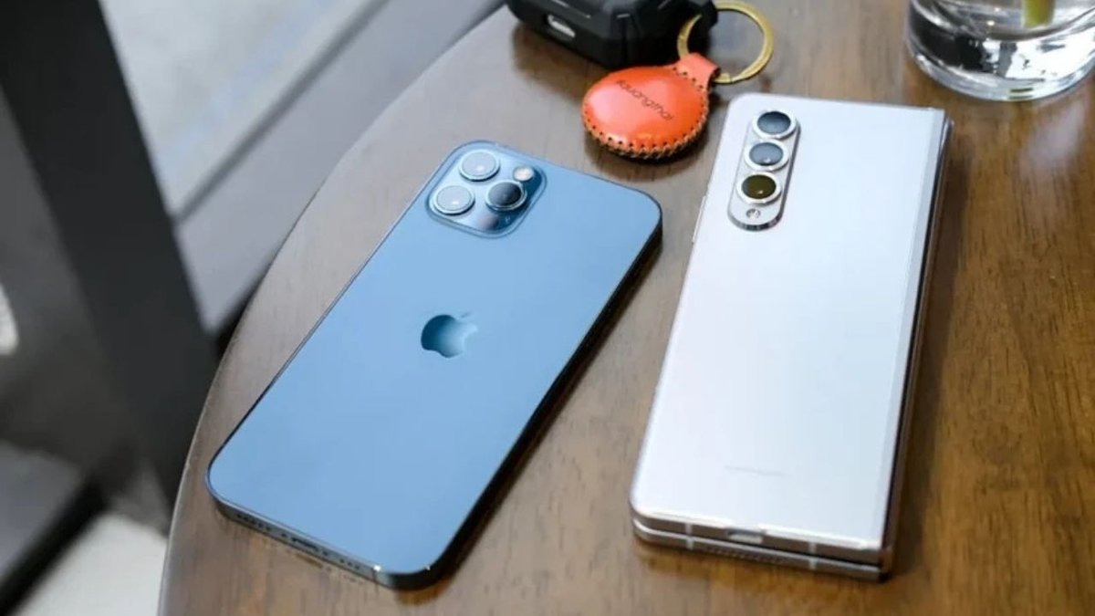 Samsung, Apple’ı Geride Bıraktı: ABD’de Kullanıcı Memnuniyetinde Zirveye Oturdu
