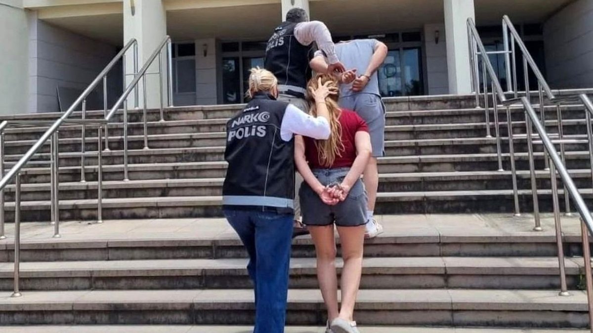 Muğla’da Bayram Öncesi Dev Uyuşturucu Operasyonu! Esrar, Kokain Ve Silah Ele Geçirildi