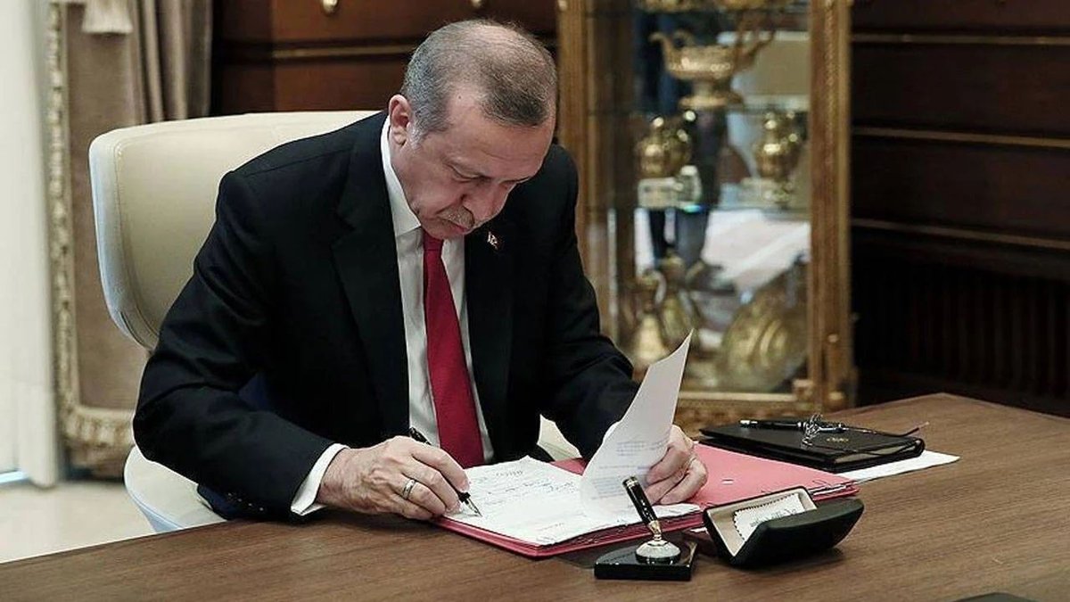 Erdoğan İmzaladı: 430 Mülki İdare Amirinin Görev Yeri Değişti – Resmi Gazete’de Yayımlandı