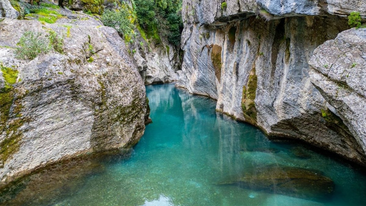 Yaz Sıcağından Uzaklaşmak İsteyenlere Temmuz Ve Ağustosun Serin Tatil Rotaları