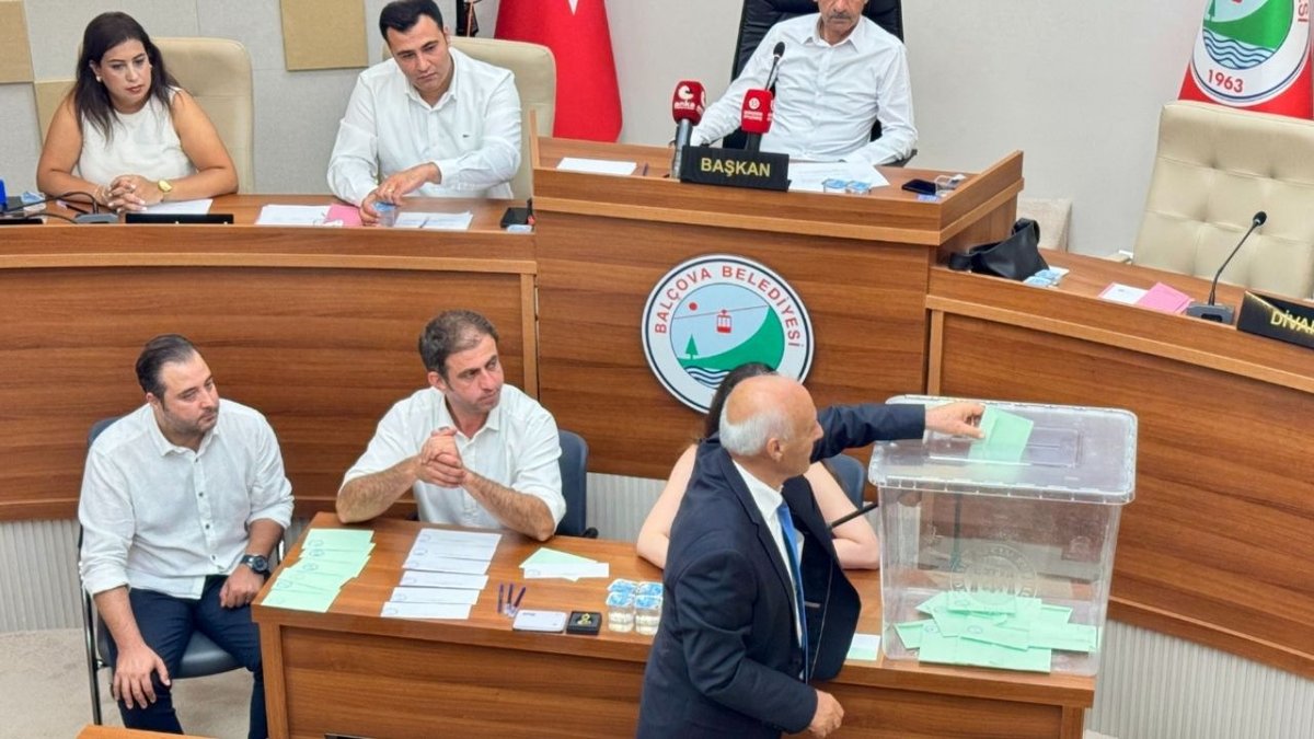 Balçova’da Yeni Dönem Başladı Selahattin Yıldız Başkan Vekili Seçildi