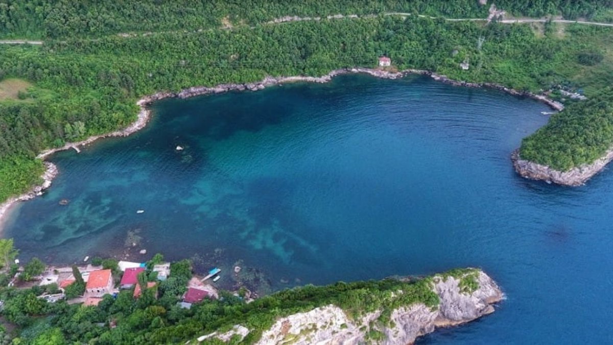 Karadeniz’in Saklı Cenneti Gideros Koyu Büyüleyen Doğasıyla Keşfedilmeyi Bekliyor