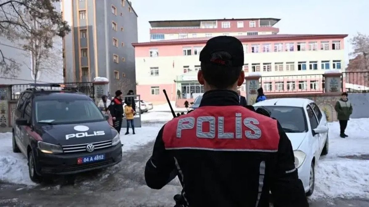 Okullarda Güvenlik Seferberliği: 30 Bin Personel Görevlendirilecek