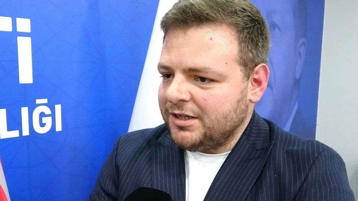 AK Parti Kütahya İl Gençlik Kolları Başkanı Ali Göktekin Görevinden İstifa Etti