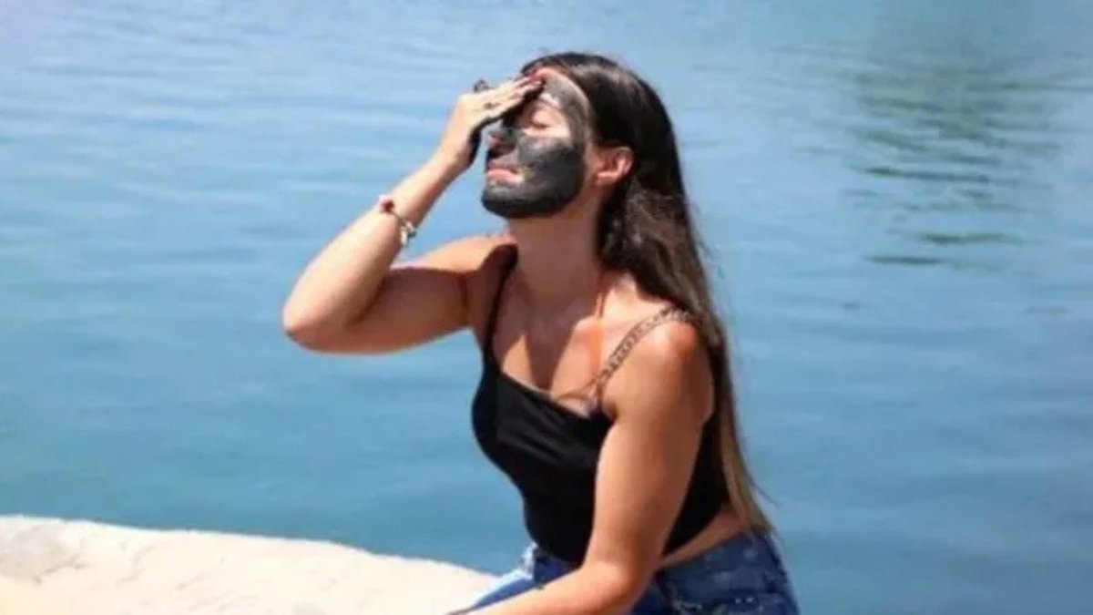 Şaşırtıcı Çamur, Deri Problemlerine Faydalar Sunuyor