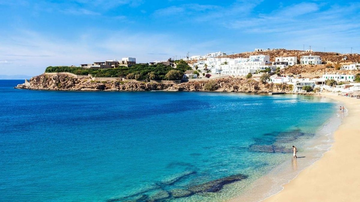 Mykonos: Sonsuz Eğlence, Işık ve Rüzgârın Büyüleyici Adası