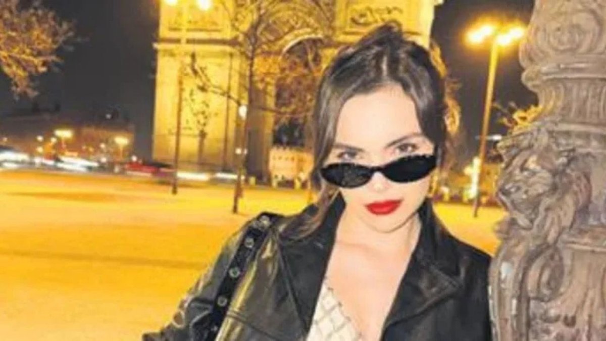 Paris Caddelerinde Moda Rüzgarı: Yağmur Tanrısevsin’in Şık Kaçamağı