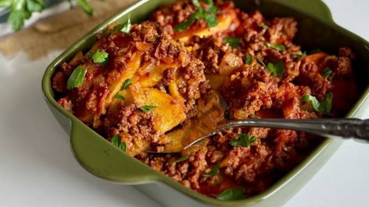 Fırında Kıymalı Patates Tarifi Nasıl Yapılır? Pratik Ve Lezzetli Yemek Tarifi