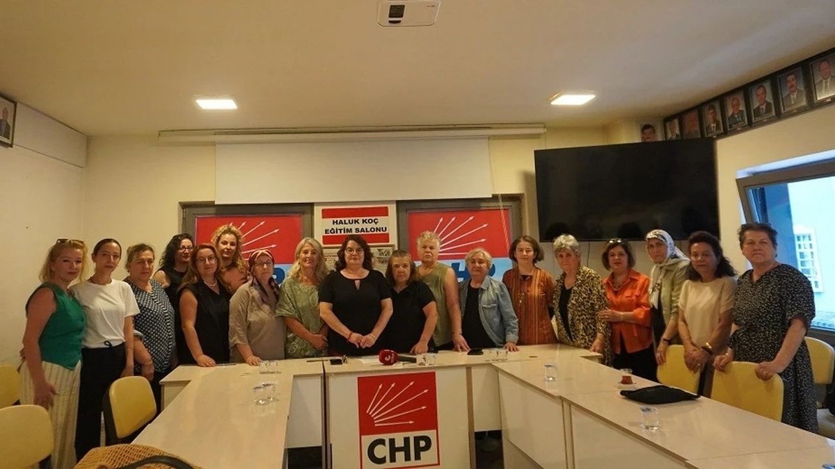 CHP Bilecik Kadın Kollarından Dikkat Çeken Mesaj Demokratik Mücadele Vurgusu Yaptılar