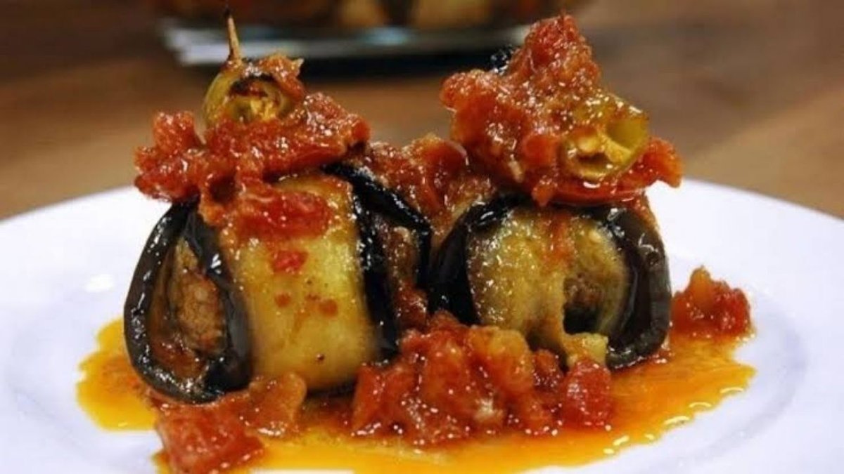 Sofraların Yeni Favorisi Köfteli İslim Kebabı Tarifi