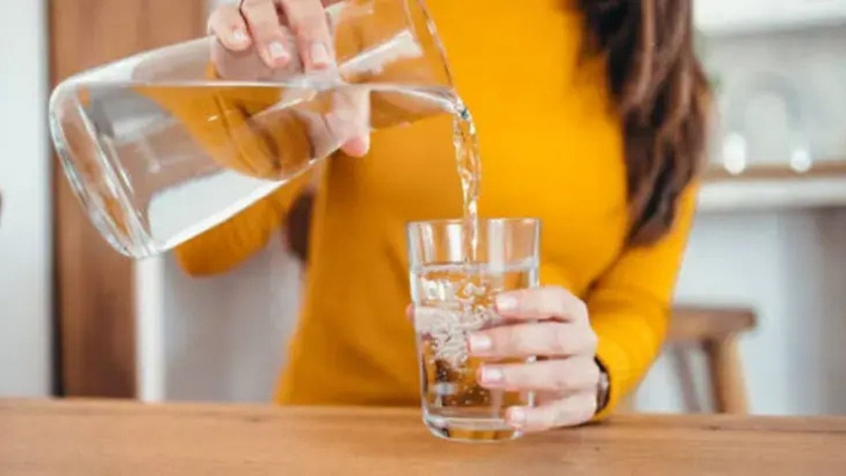 Uzmanlardan Su Tüketimi Uyarısı: Susamayı Beklemek En Büyük Hata Olabilir