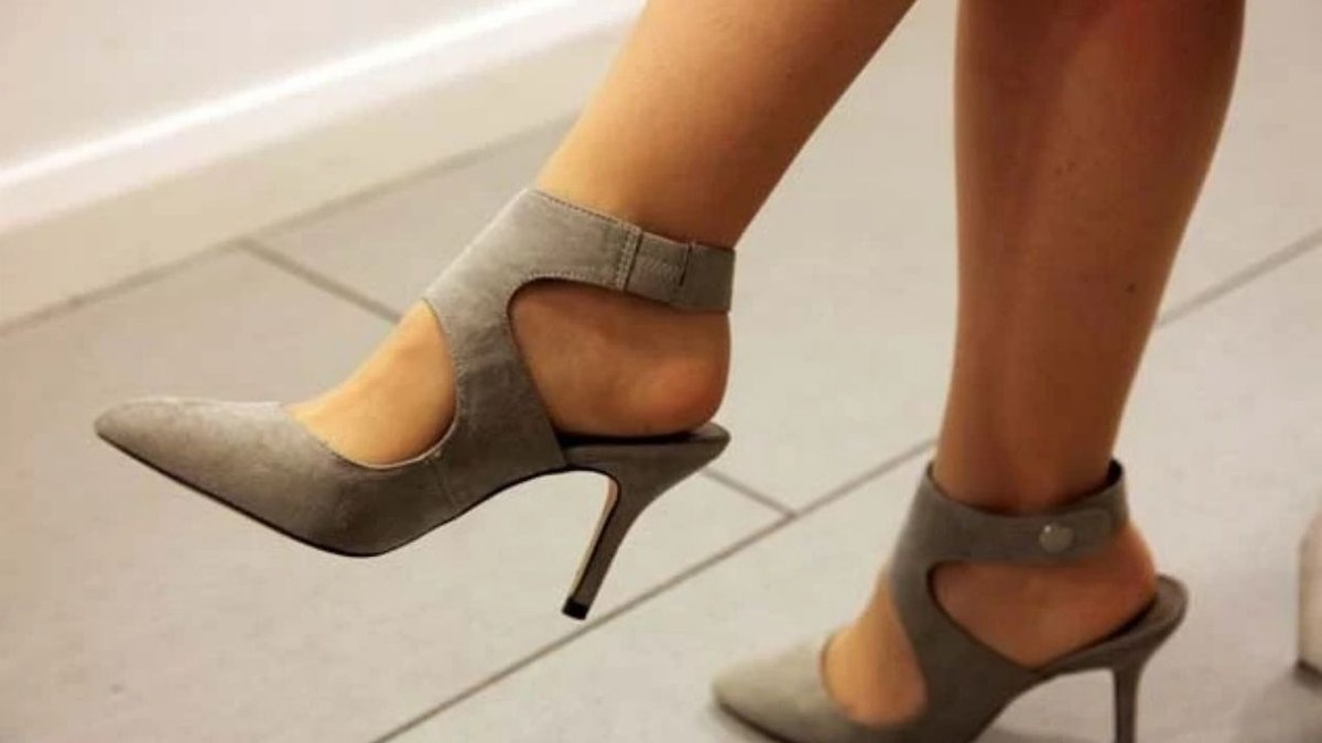 Topuklu Ayakkabı Giyerken Ayak Sağlığını Korumak İçin Öneriler