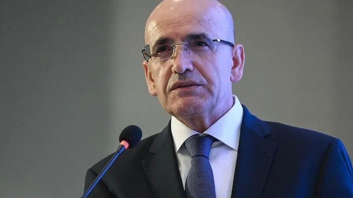 Mehmet Şimşek’ten Küresel Ekonomi Uyarısı: “Mevcut Darbe İhmal Edilmemeli”