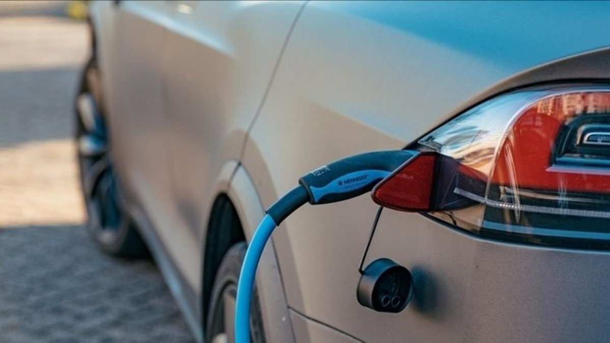 Avrupa Araç Pazarında Artış: Elektrikli Otomobiller Öne Çıktı