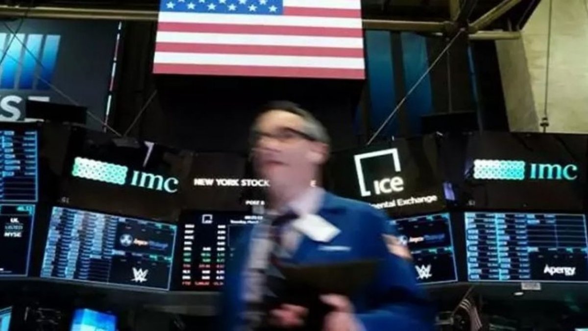 Wall Street’te Yön Farklılaştı: Jeopolitik Tehditler ve Finansal Durumlar Piyasaları Etkiledi