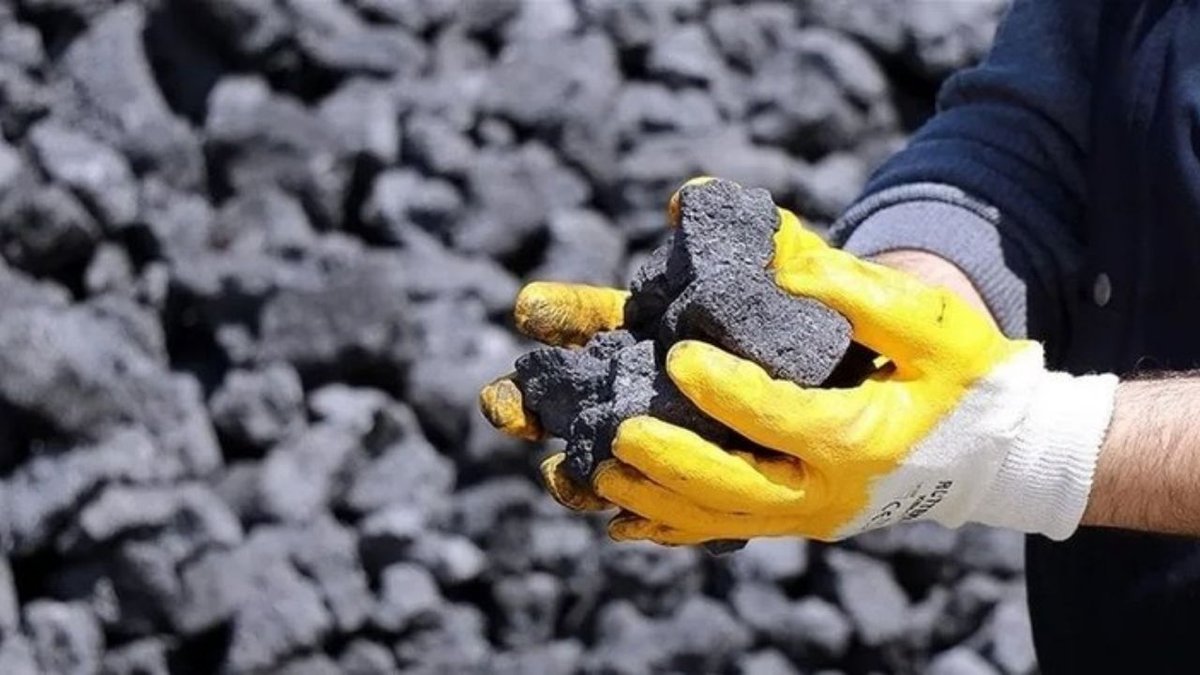 Küresel Enerji Sektöründe İlginç Çelişki: Kömürle Üretim Zirveye Ulaştı!