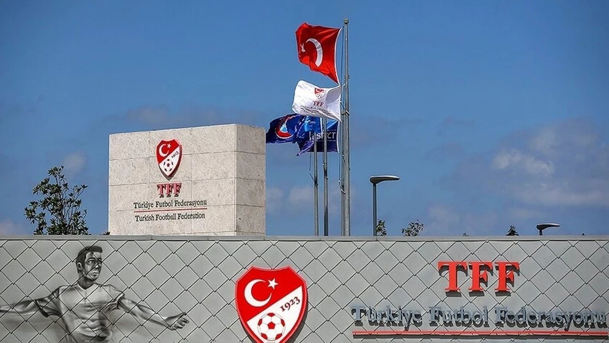 PFDK’dan Trabzonspor ve Konyaspor’a Para Cezası: Disiplin İhlallerine Ağır Yaptırım