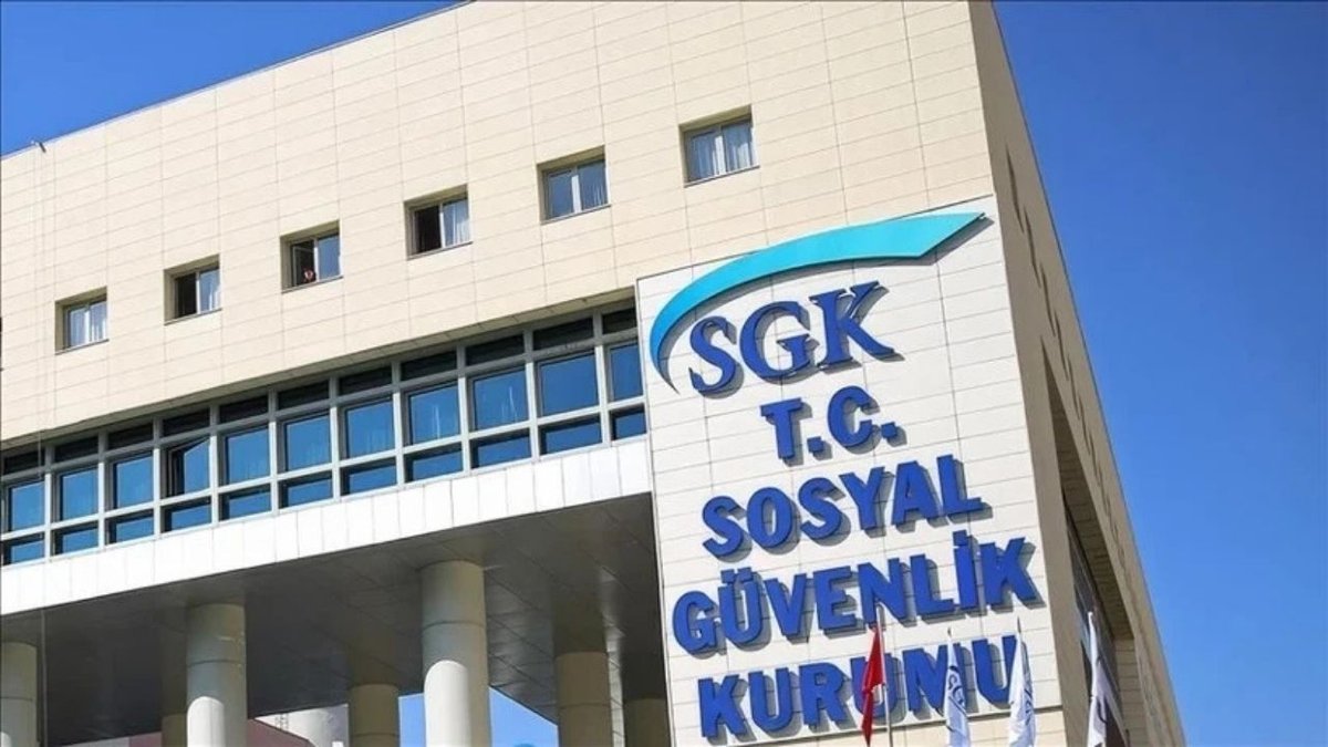 Emekliye Ek Zam Beklentisi Sürüyor Cevdet Yılmazdan Açıklama Geldi