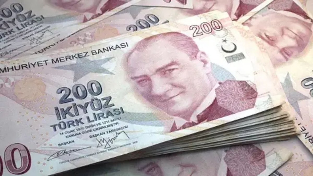 Türk lirasıyla dış ticaret hacmi 917 milyar liraya dayandı
