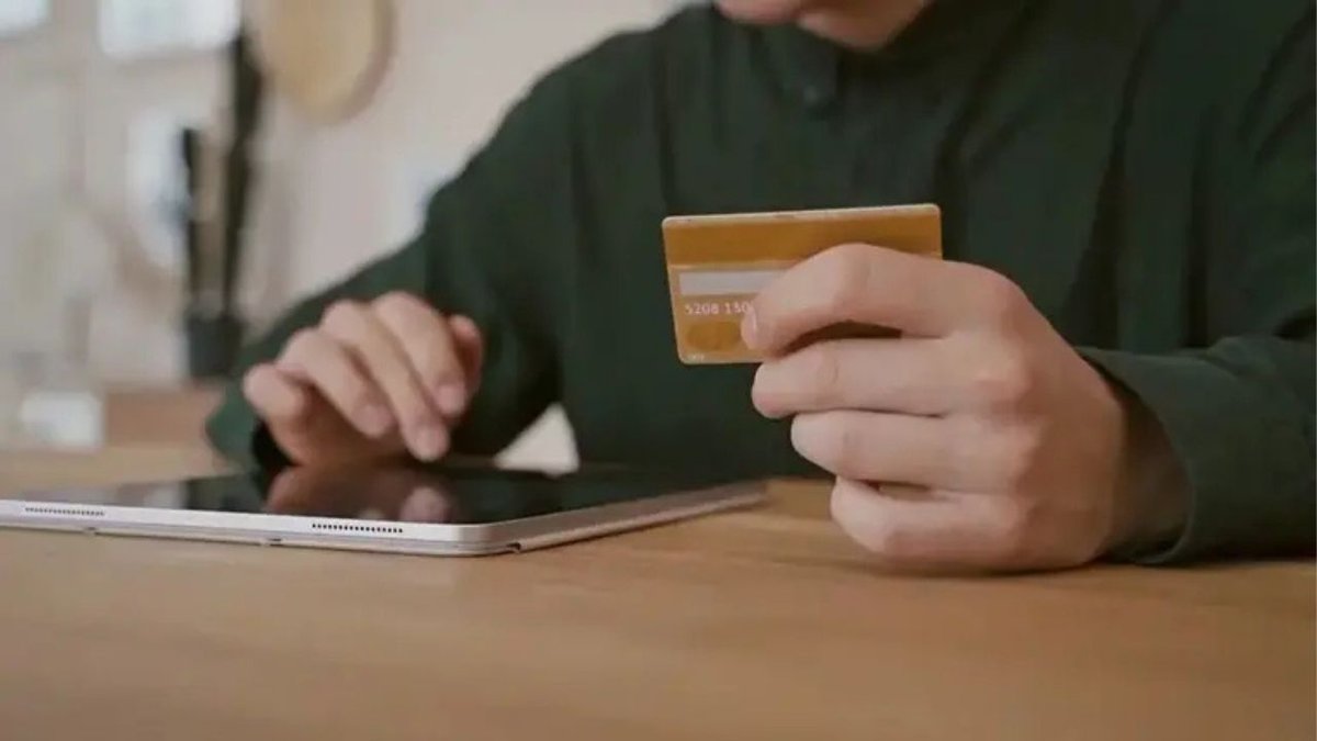 E-Ticarette Yeni Dönem Başlıyor: Kargo, Reklam Ve Veri Paylaşımına Yeni Kurallar