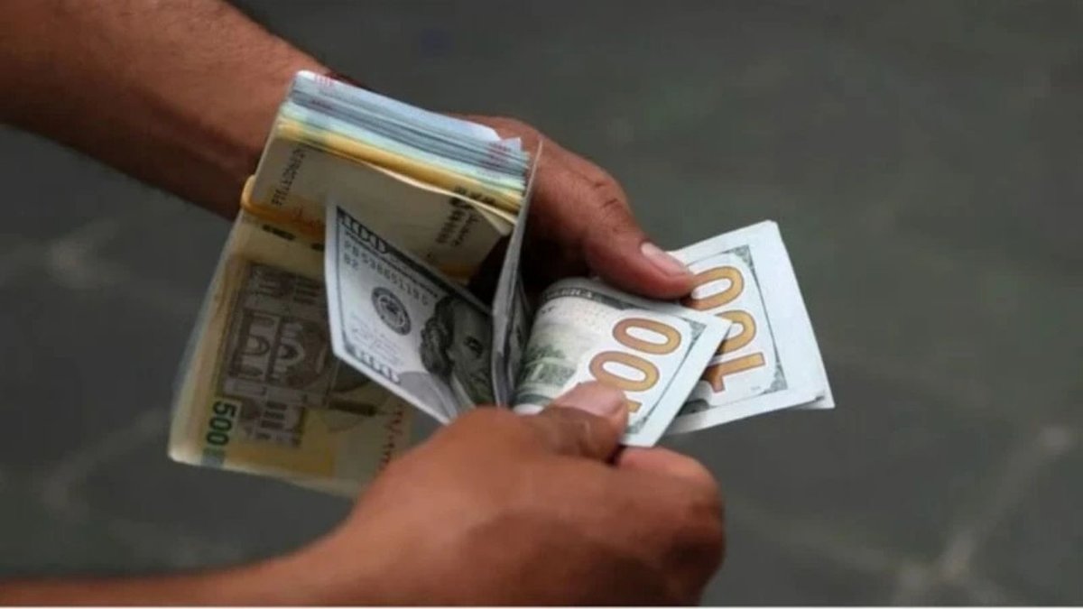 ABD Doları İran Tümeni Karşısında Tarihi Zirveyi Gördü