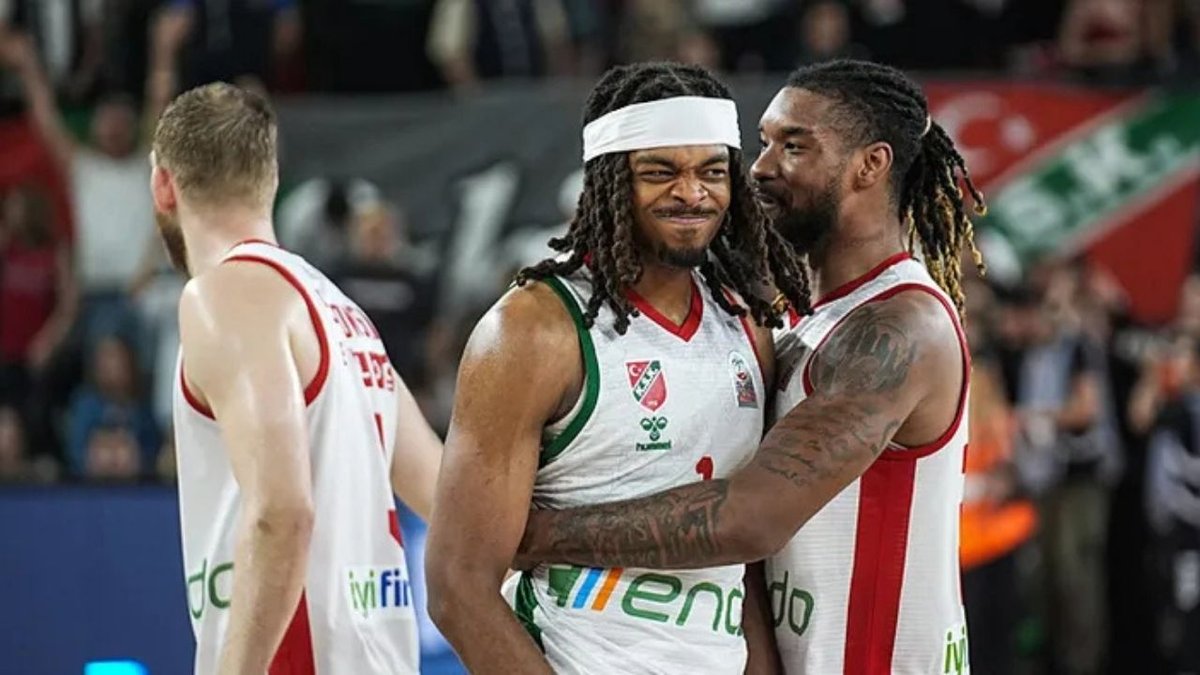 Karşıyaka'da Cameron Young'un Sakatlığı: Tofaş Maçı Öncesi Korku