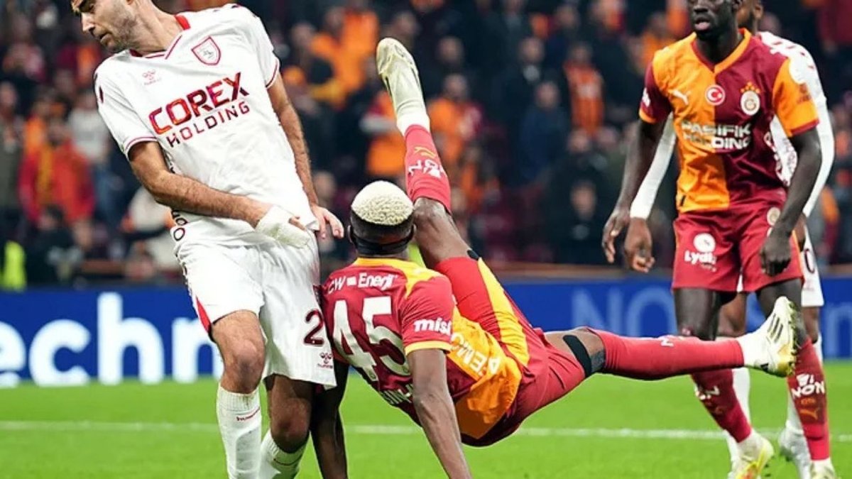 Galatasaray, Samsunspor Karşısında Şampiyonluk İçin Mücadele Ediyor